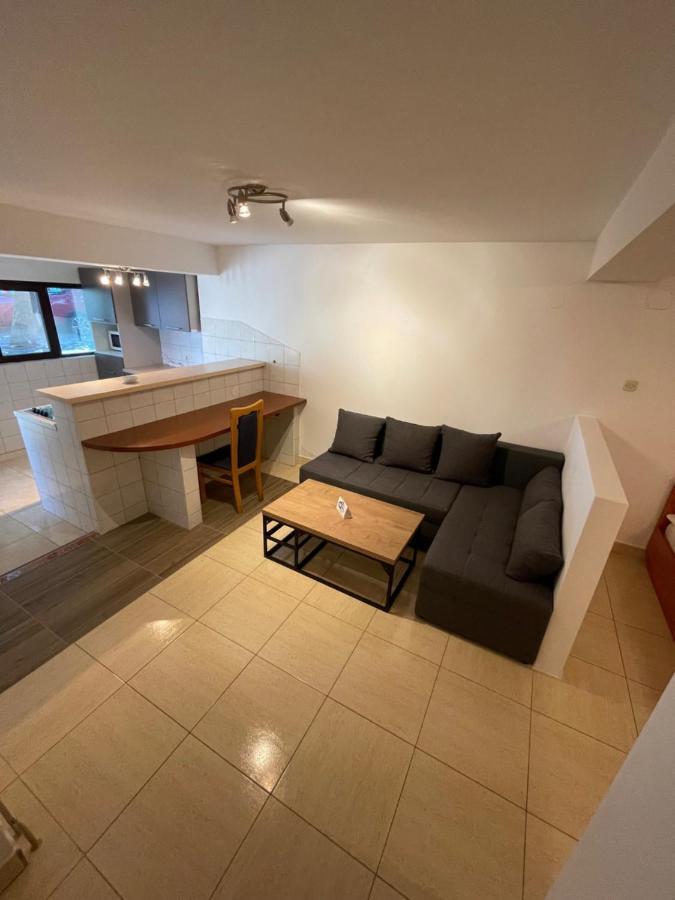 Apartment Victoria สตาราบัชกา ภายนอก รูปภาพ